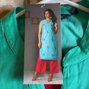 Elegant Teal Kurta Set with Vibrant Reddish Pink Cropped Pants